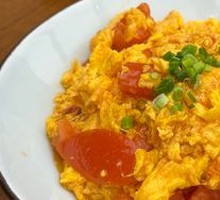 Tomato and Egg Stir-Fry