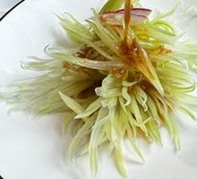 Braised Abalone with Celery in Sauce