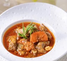 Burgundy Wine Braised Beef