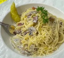 Spicy Black Truffle Cream Pasta