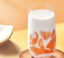 Thick Coconut Milk with White Jade