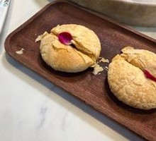 Yunnan Handmade Flower Cake