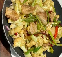 Spicy Cauliflower in Hot Pot