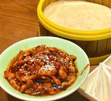 Beijing-style Shredded Pork in Soy Sauce