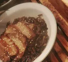 Preserved Vegetable Braised Pork