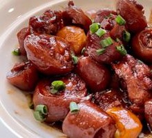 Braised Pig Tail with Chestnuts