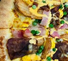 American-style Bacon & Potato Pizza