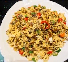Grandmother's Vegetable Stir-Fried with Eggs