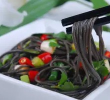 Refreshing Fern Root Noodles