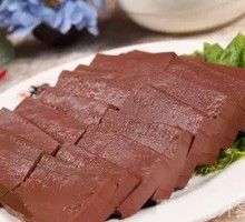 Chicken and Duck Blood Stir-fry