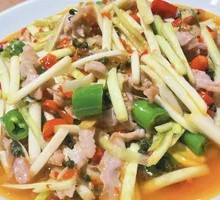 Beijing-style Shredded Pork in Soy Sauce