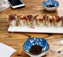 鳗鱼手卷