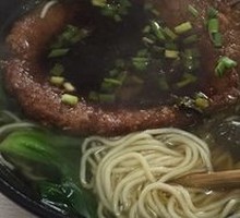 Braised Pork Chop Noodles