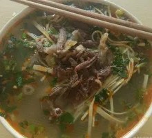 Special Bone-Removal Meat Noodles