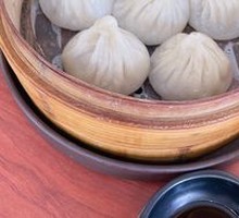 Wuyun Pork Steamed Dumplings