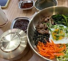 Honey-glazed BBQ Rice Bowl