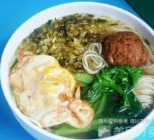 Yangzhou Lion's Head Noodles