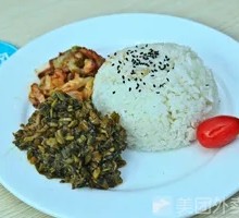 Old Jar Pickled Vegetable and Pork Stir-fry Rice