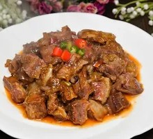 Pressure Cooker Braised Beef