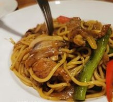 Black Pepper Beef Spaghetti