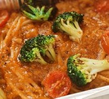 Italian-style Meat Sauce Noodles