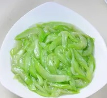 Stir-Fried Loofah with Garlic
