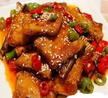 Stir-Fried Fish Cubes