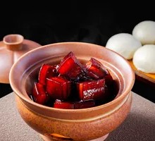 Stewed Pork Belly with Red Sauce