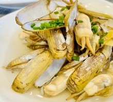 Scallion Oil Clams