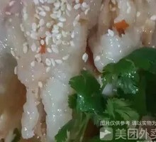 Spicy and Sour Boneless Chicken Feet