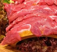 Freshly Sliced Wagyu Sirloin