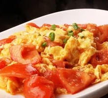 Scrambled Eggs with Tomatoes