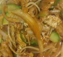 Egg and Meat Stir-Fried Noodles