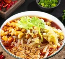 Signature Broad Bean and Pork Sauce Spicy Rice Noodles