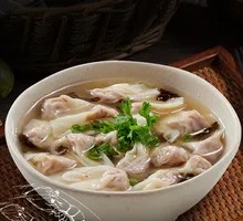 Sesame Sauce Tossed Shrimp Dumplings