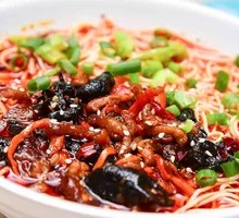 Fish-Flavored Shredded Pork Noodles