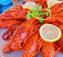 Gu Yue Steamed Drunken Lobster
