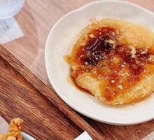 Old-fashioned brown sugar glutinous rice cakes
