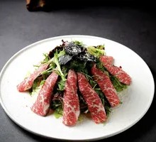 Truffle Wagyu Salad