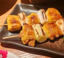 Golden Grain-Fed Chicken Skewers with Beijing Green Onion