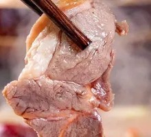 Stewed Lamb with Blanched Skin