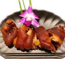 Sichuan-style Braised Pig Trotter