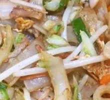 Egg and Pork Rice Noodle Stir-fry