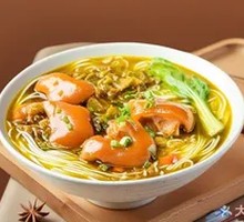 Sour Cabbage Pork Trotter Noodles