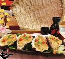 Signature Garlic Steamed Oyster