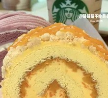 Salted Egg Yolk Roll