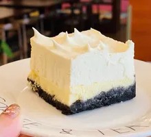 Snowland Milk Cake