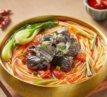 Tomato Black Chicken Noodle Soup