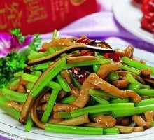 Pickled Vegetable and Tofu Skin with Shredded Pork