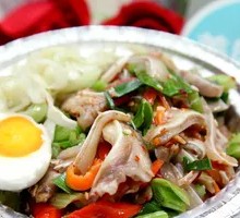 Green Pepper Pig Ear Rice Bowl